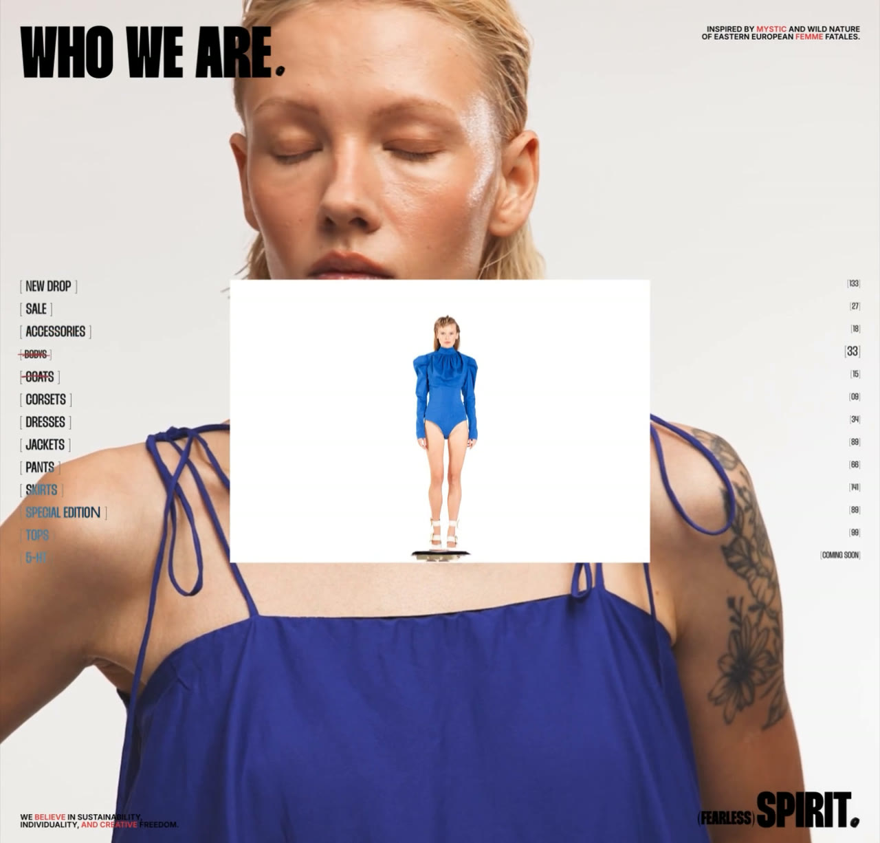La sección «who we are»: sobre la foto de una modelo a pantalla completa, la columna con las categorías de la tienda —new drop, sale, accessories, bodys, coats, corsets, dresses, jackets, pants, skirts, special edition, tops— y, al centro, la vista previa de la categoría que señala el cursor.